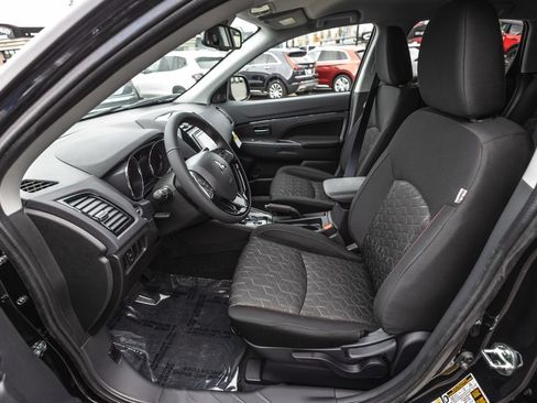 New 2026 Mitsubishi Outlander Sport LE AWD/4WD image 25