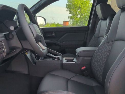 New 2026 Toyota Tacoma Limited AWD/4WD image 9