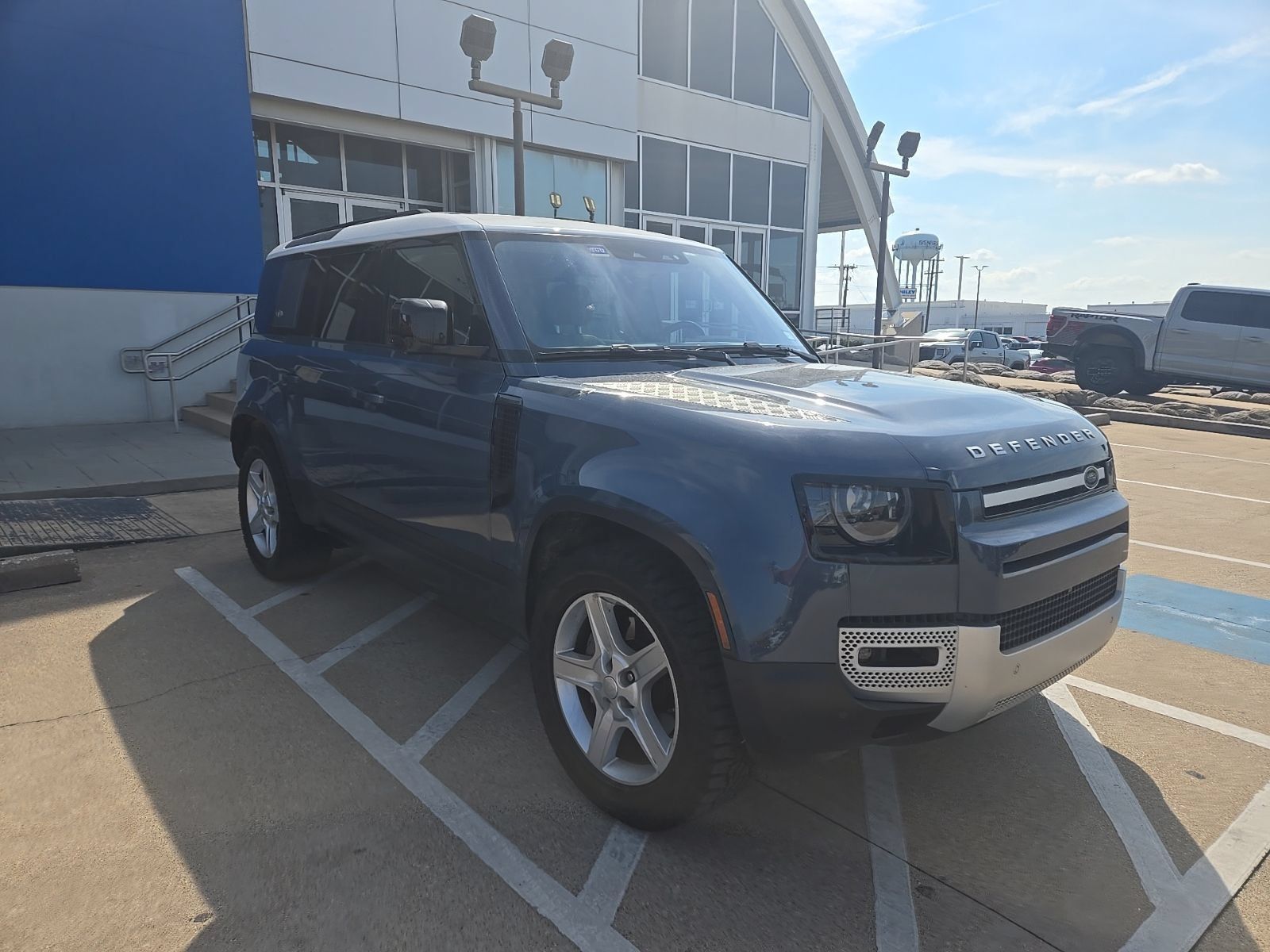 Used 2022 Land Rover Defender 110 SE AWD/4WD image 3