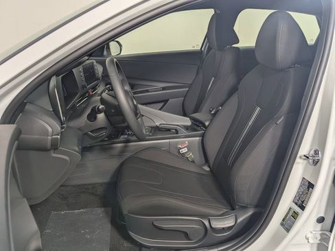 New 2026 Hyundai Elantra Sport image 12