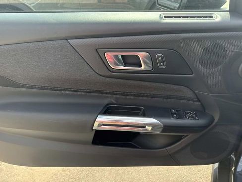 New 2025 Ford Mustang Coupe image 11