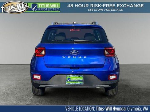 New 2026 Hyundai Venue SEL FWD image 6