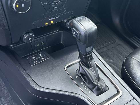 Used 2021 Ford Ranger XL image 29