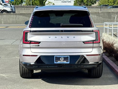 New 2026 Volvo EX90 Ultra AWD/4WD image 7