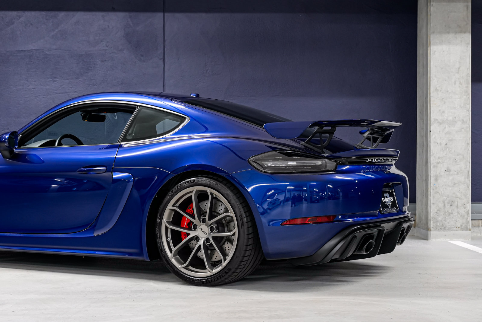 Used 2020 Porsche 718 Cayman GT4 RWD image 29