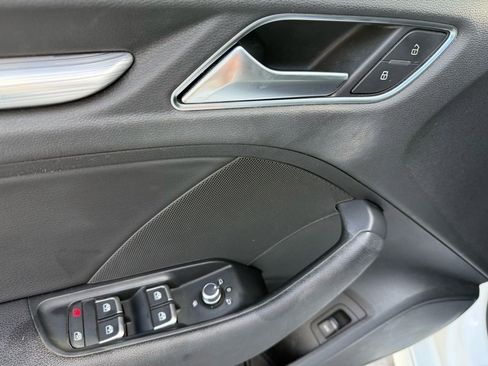 Used 2018 Audi A3 2.0T Premium Plus w/ Premium Plus Package FWD image 10