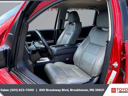 Used 2021 Toyota Tundra SR5 w/ SR5 Leather Package RWD image 18
