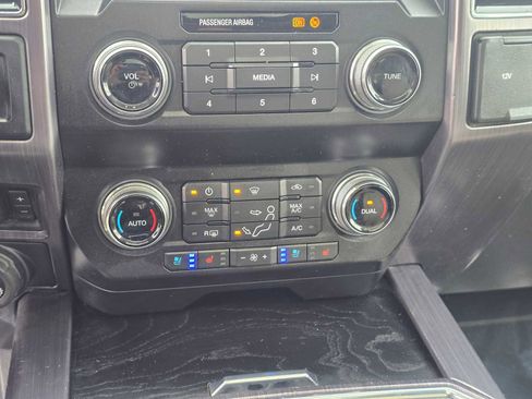 Used 2020 Ford F250 Limited w/ FX4 Off-Road Package image 29