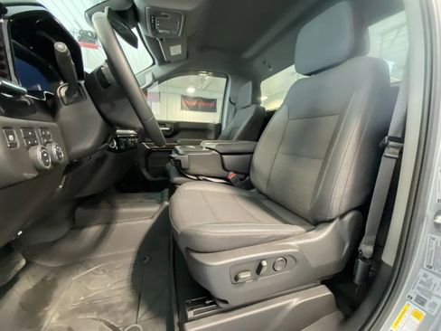 Used 2025 Chevrolet Silverado 2500 LT AWD/4WD image 11