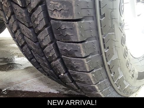 Used 2025 Ford F250 XLT AWD/4WD image 11