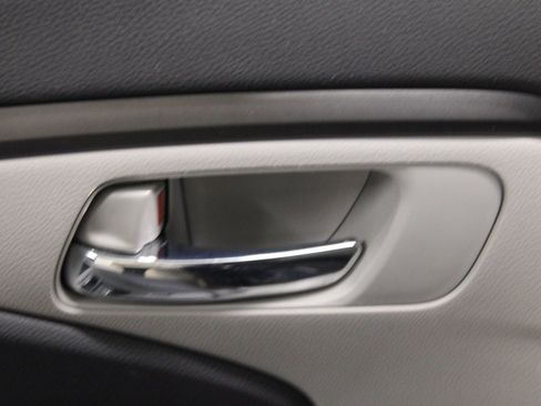 Used 2016 Honda Pilot EX-L image 19