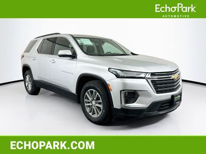 Used 2022 Chevrolet Traverse LT