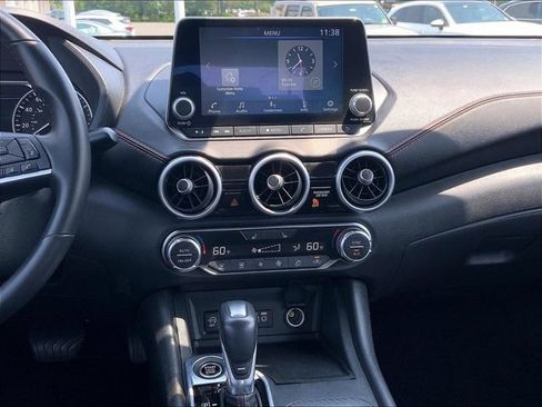 Used 2025 Nissan Sentra SR FWD image 15