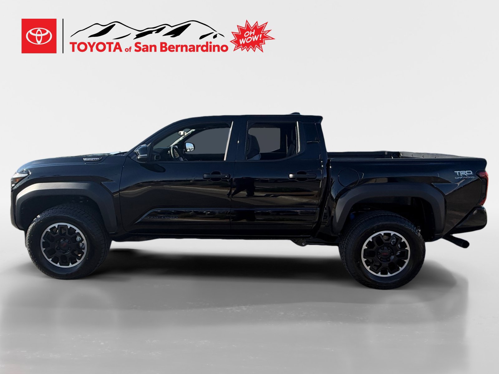 New 2026 Toyota Tacoma TRD Off-Road w/ TRD Off Road Upgrade Package AWD/4WD image 2