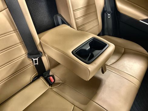 Used 2024 Toyota RAV4 XLE Premium image 23