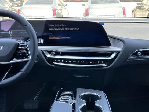 New 2025 Cadillac Lyriq Sport image 12