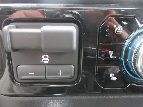 New 2026 GMC Sierra 1500 SLT w/ SLT Premium Plus Package image 21