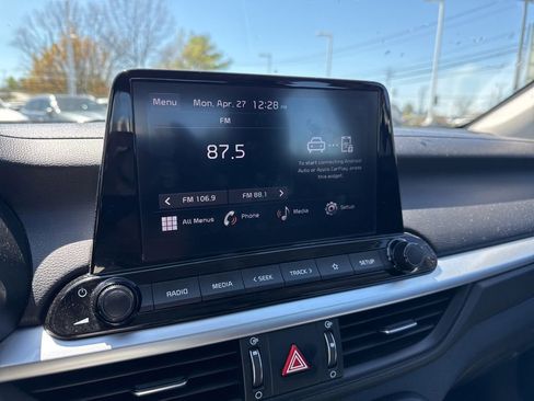 Used 2024 Kia Forte LXS FWD image 18