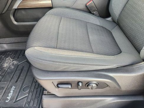 Used 2021 Chevrolet Silverado 1500 RST w/ Convenience Package II image 25