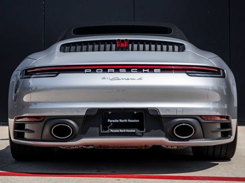 Used 2023 Porsche 911 Carrera S RWD image 10