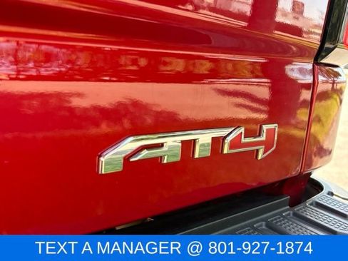 Used 2025 GMC Sierra 1500 AT4 w/ AT4 Premium Package AWD/4WD image 8