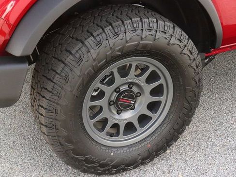 New 2025 Ford Bronco 4-Door image 8