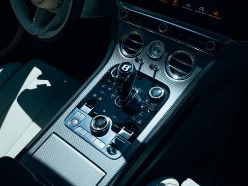 Used 2023 Bentley Continental GT Mulliner AWD/4WD image 18