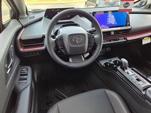 New 2026 Toyota Prius Plug-In Hybrid FWD image 7