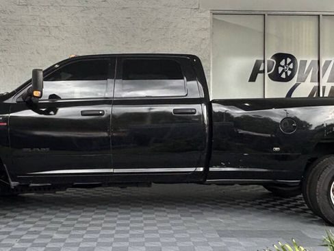 Used 2022 RAM 3500 Tradesman AWD/4WD image 7