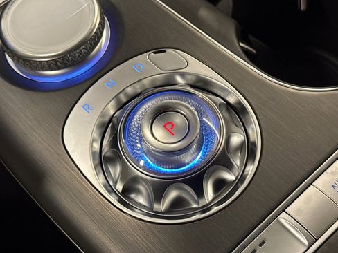 New 2026 Genesis GV60 RWD image 22