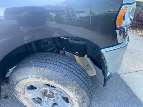 Used 2019 RAM 2500 Tradesman AWD/4WD image 10