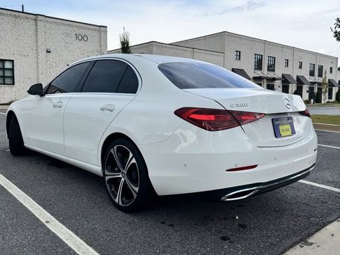 Used 2024 Mercedes-Benz C 300 Sedan image 3