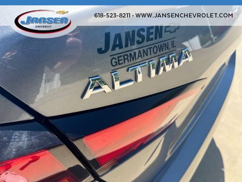 Used 2022 Nissan Altima 2.5 SR FWD image 31