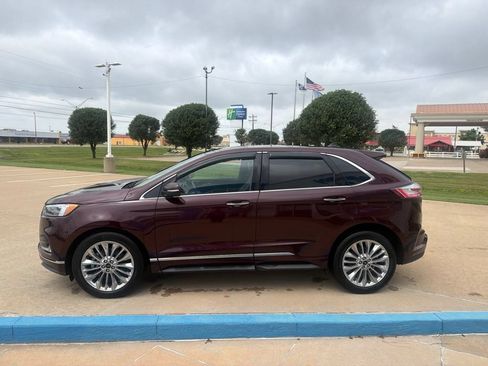 Used 2020 Ford Edge Titanium w/ Equipment Group 301A AWD/4WD image 6