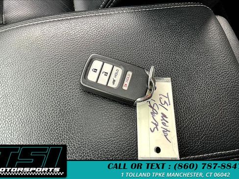 Used 2016 Honda CR-V Touring image 11