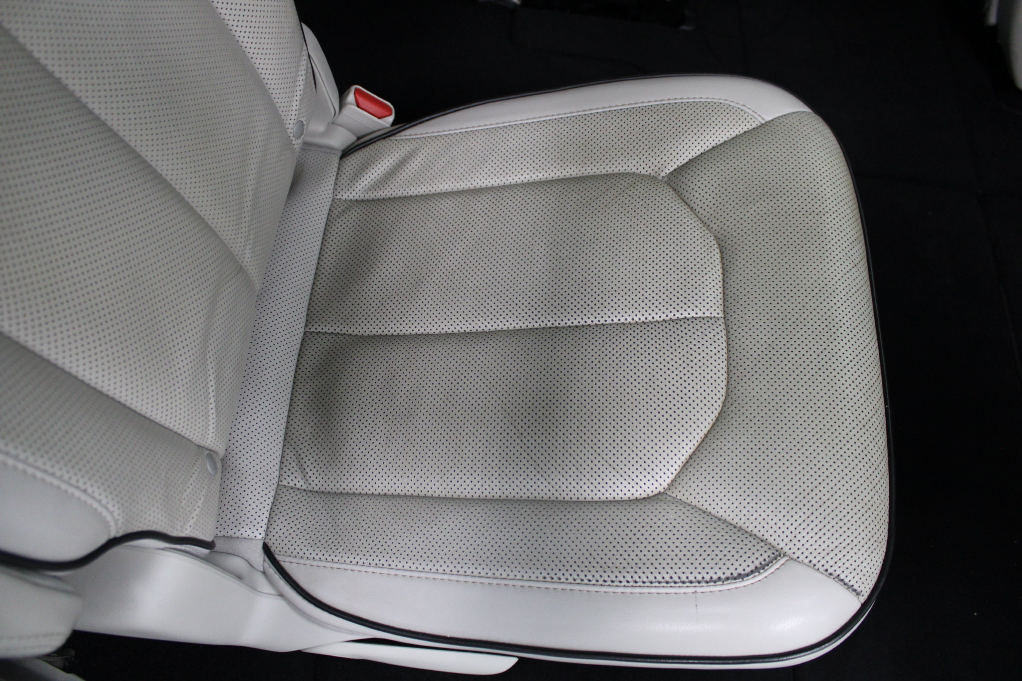 Used 2021 Chrysler Pacifica Limited w/ Premium & Safety Sphere Group AWD/4WD image 25