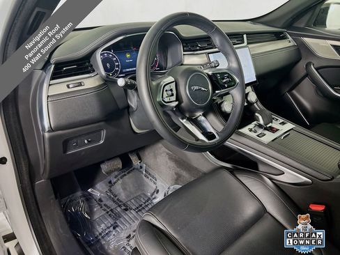 Used 2025 Jaguar F-PACE R-Dynamic S AWD/4WD image 9