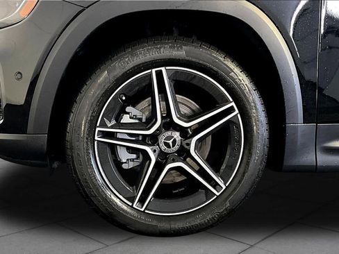 New 2026 Mercedes-Benz GLB 250 4MATIC image 17