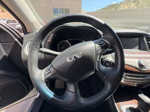 Used 2015 INFINITI QX60 FWD w/ Deluxe Touring Package image 15