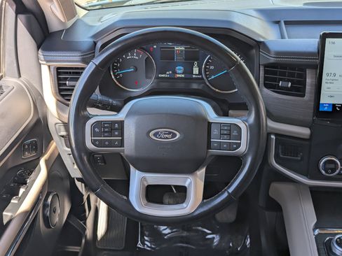 Used 2024 Ford Expedition Max Limited image 16