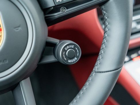 New 2026 Porsche Macan S AWD/4WD image 33