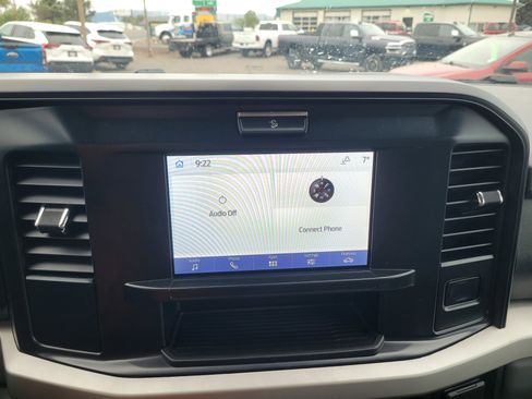 Used 2025 Ford F350 XLT w/ 360-Degree Camera Package AWD/4WD image 9