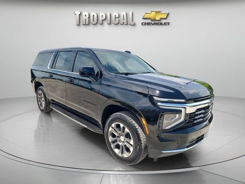 New 2026 Chevrolet Suburban LS w/ LPO, Dark Essentials Package RWD image 7