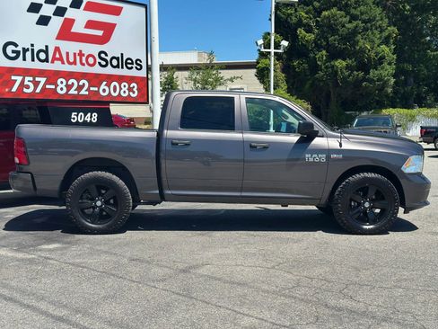 Used 2015 RAM 1500 Express AWD/4WD image 2