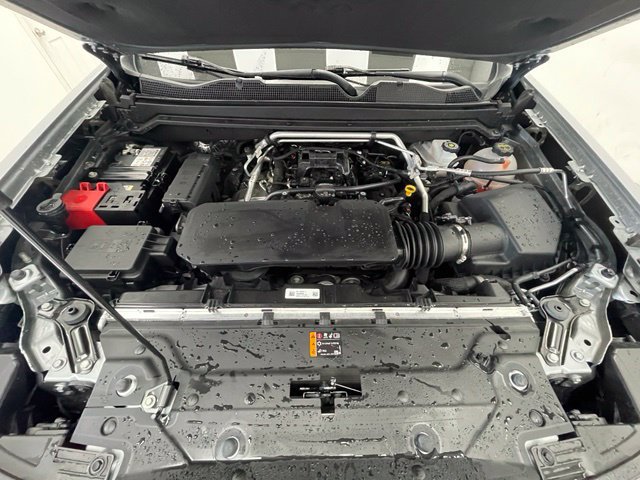 Used 2026 Chevrolet Colorado Trail Boss AWD/4WD image 16