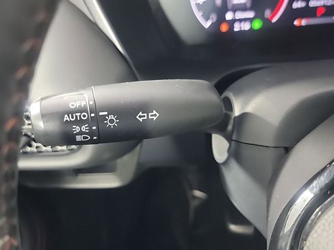 Certified 2023 Honda HR-V Sport image 27