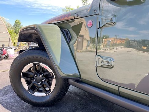 Used 2020 Jeep Wrangler Unlimited Rubicon w/ Uconnect 4C Nav & Sound Group image 32