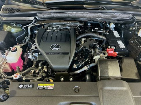 Used 2024 Lexus RX 350 Premium w/ Convenience Package FWD image 28