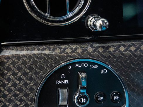 New 2026 Rolls-Royce Cullinan Black Badge image 33