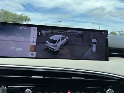 Used 2026 Genesis GV70 2.5T Advanced image 6